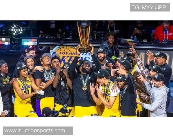 詹姆斯回顾NBA演变雷霆步行者球员全面技能让人惊叹